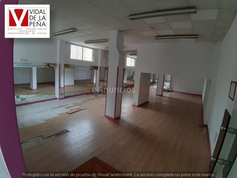 Local Comercial en alquiler en  Universidad, Los Castros, Santander