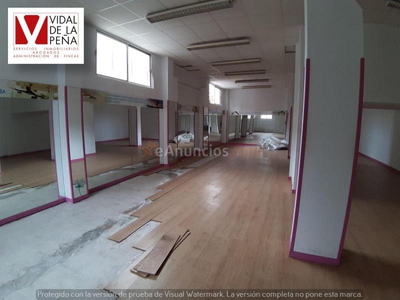 Local Comercial en alquiler en  Universidad, Los Castros, Santander