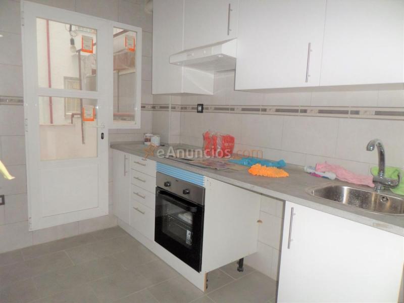 Apartamento en alquiler en  ALCALDE LOPEZ CASERO, Ciudad Lineal, Madrid