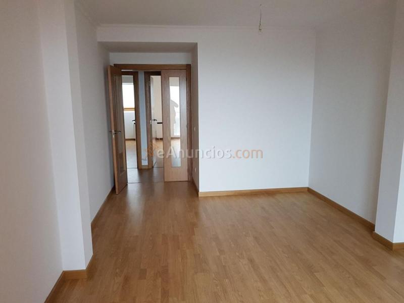 Apartamento en venta en  Urbanización Escarabote, Boiro