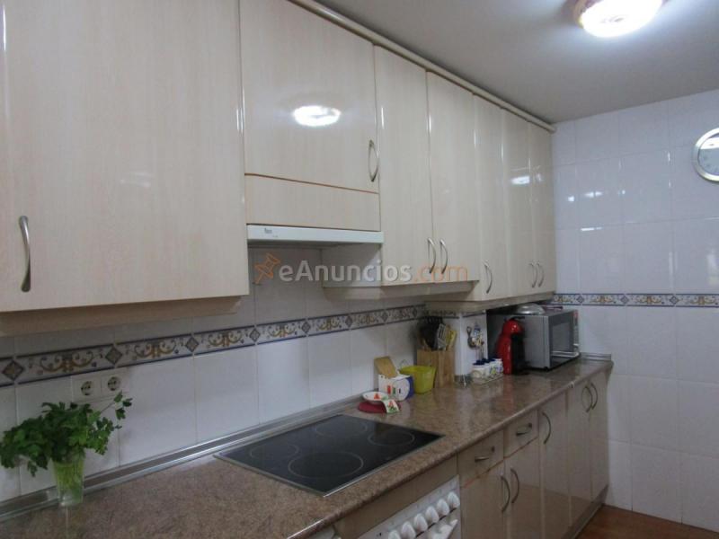 Casa en venta en  Navalagamella