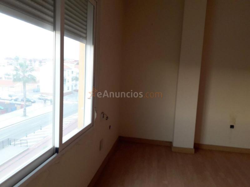 Apartamento en venta en Avenida Vivar Téllez, Capuchinos, Vélez-Malaga