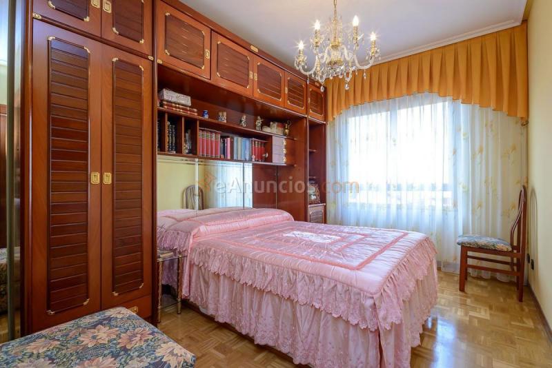 Apartamento en venta en Calle Vital Aza Álvarez-Buylla, La Villa - Bazuelo, Mieres del Camino