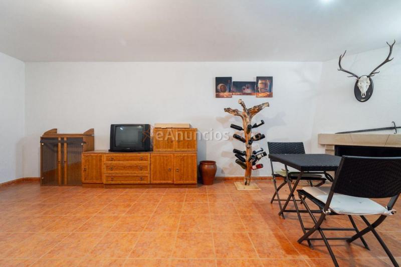 Adosado en venta en  Horche