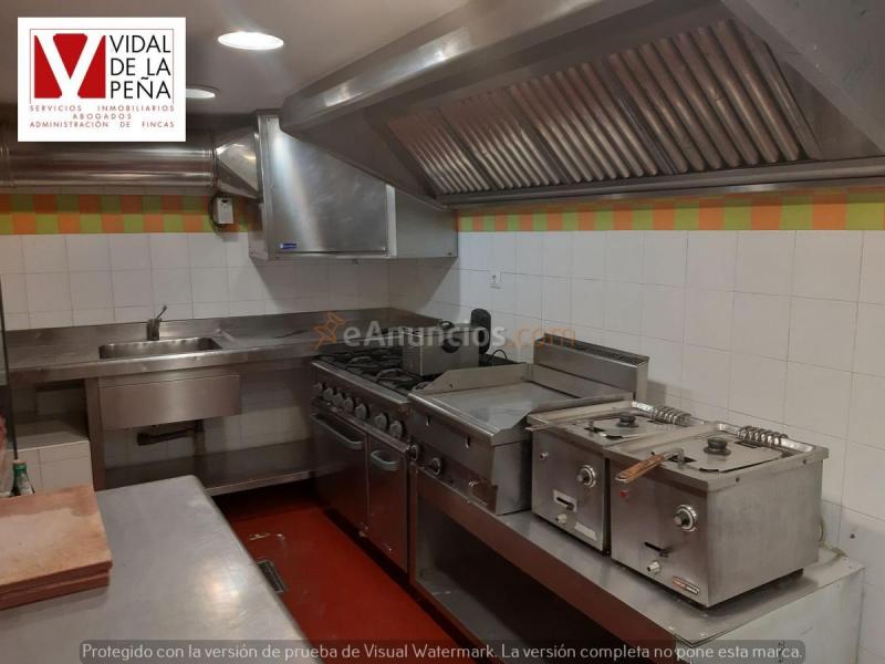 Local Comercial en alquiler en  Tetuan, General Dávila, Santander