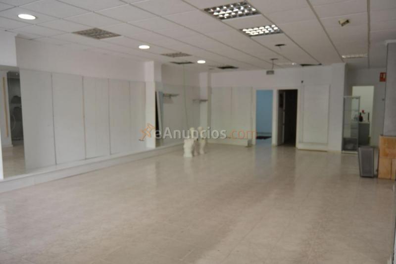 Local Comercial en venta en  Zona Pueblo, L'Eliana