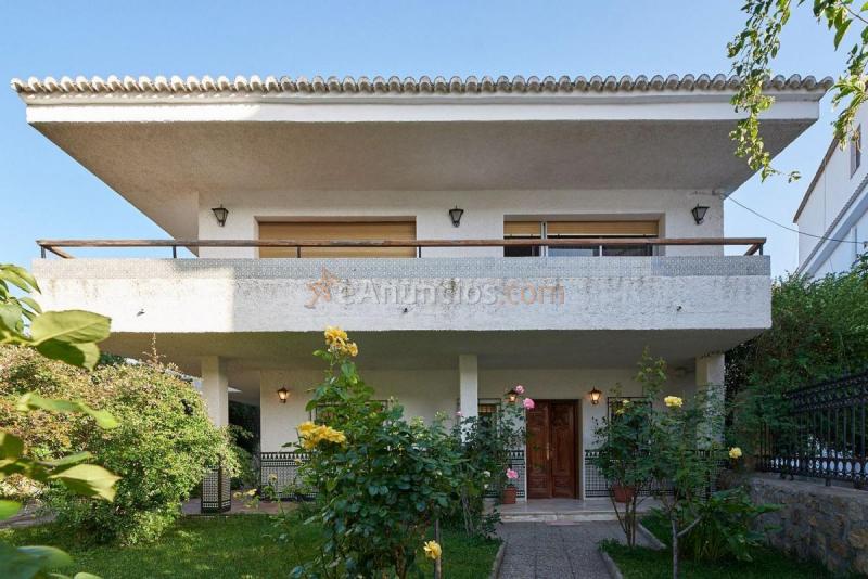 Adosado en venta en  Orgiva