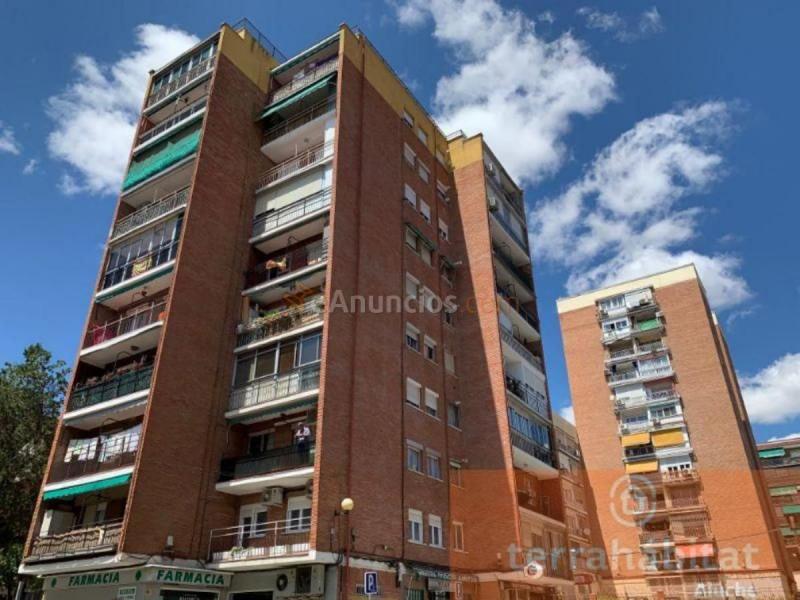 Apartamento en venta en Calle de Ocaña, Latina, Madrid