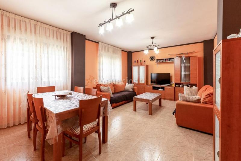 Adosado en venta en  Aldeavieja de Tormes