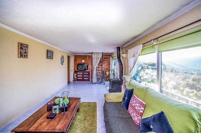 Adosado en venta en  Benichembla