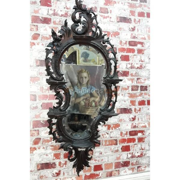 Marco de espejo tallado de madera de nogal, estilo Luis XV, siglo XIX