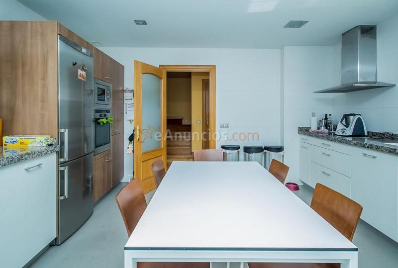 Adosado en venta en  Oión