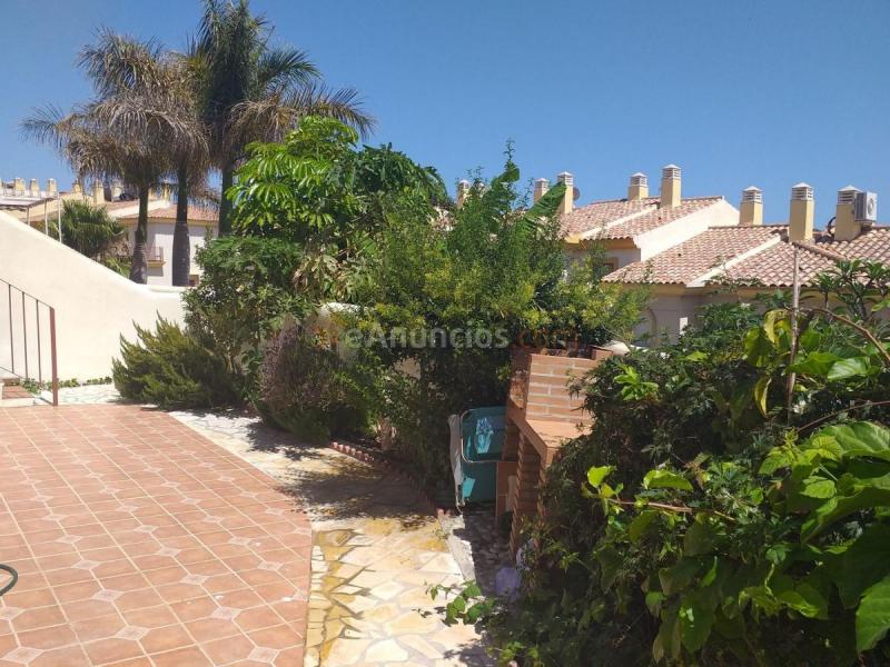 Casa en venta en  El Tomillar, Torre del Mar