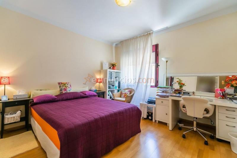 Adosado en venta en  Nueva Andalucía, Marbella