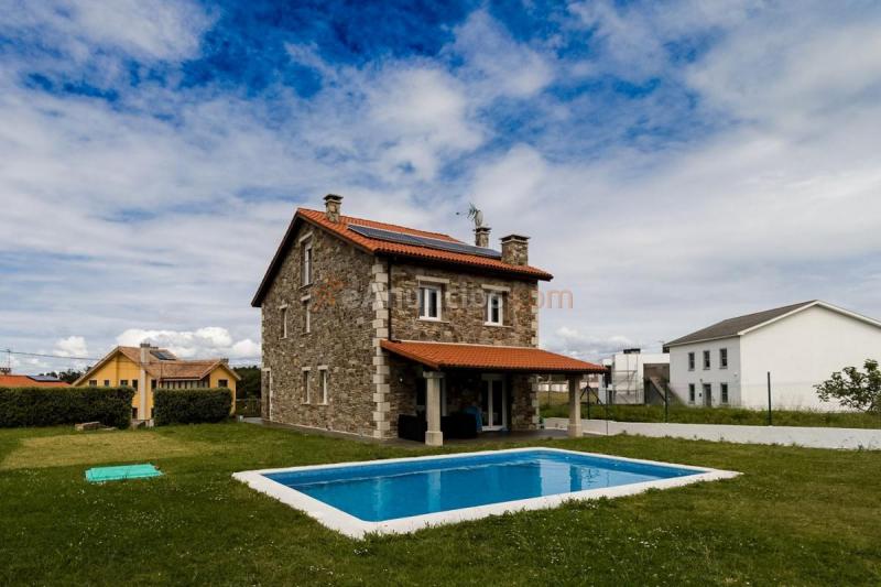 Adosado en venta en  Dexo-Lorbé, Oleiros