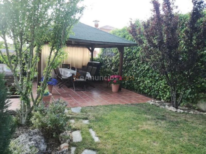 Adosado en venta en  ZORZALES, Olias del Rey