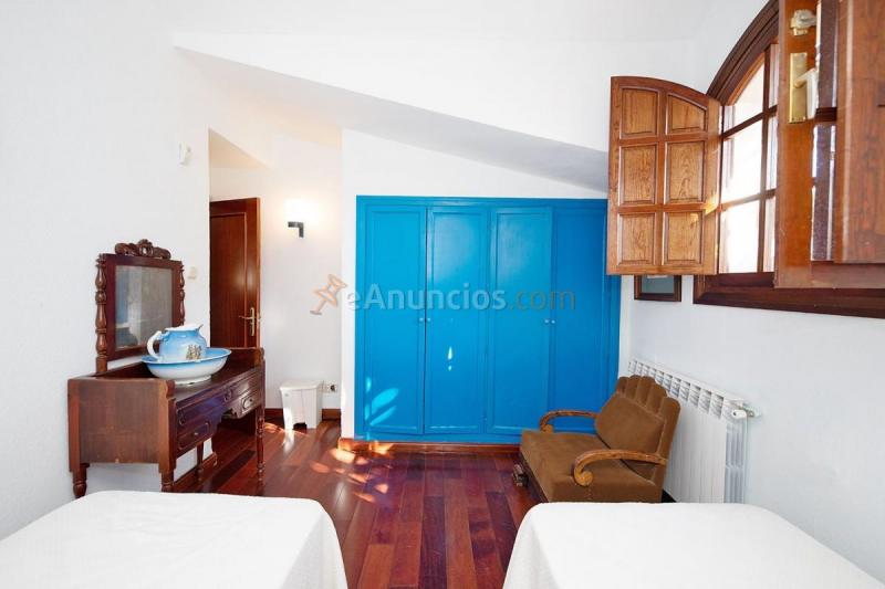 Adosado en venta en  Las Chapas-El Rosario, Marbella