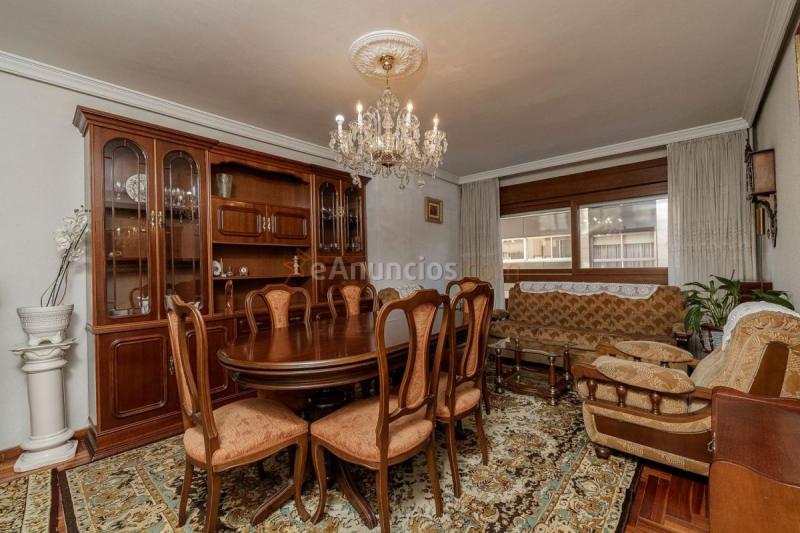 Apartamento en venta en  Centro urbano, Vigo