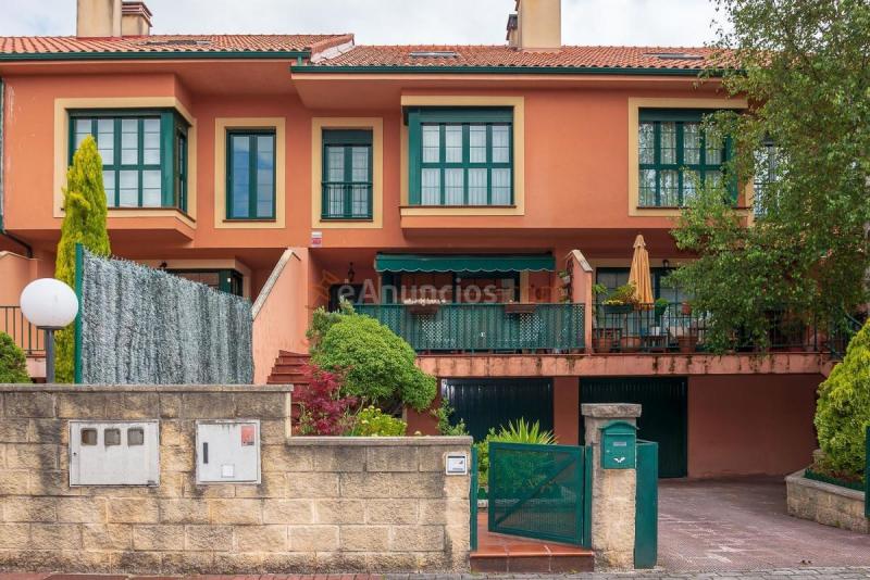 Adosado en venta en  Llanera