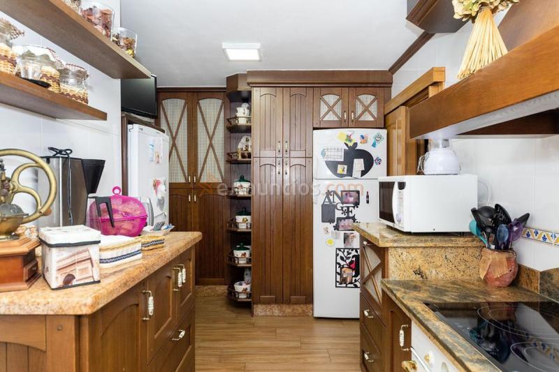 Apartamento en venta en  Estepona Pueblo, Estepona