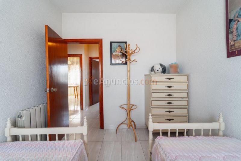 Adosado en venta en  Humanes