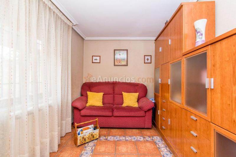 Adosado en venta en  Mansilla de las Mulas