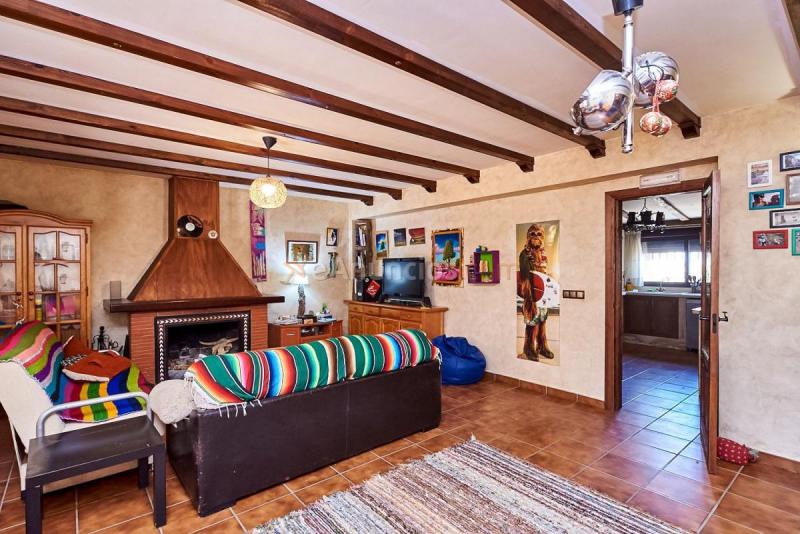 Adosado en venta en  Valdeastillas - Fuentezuelas, Jaén