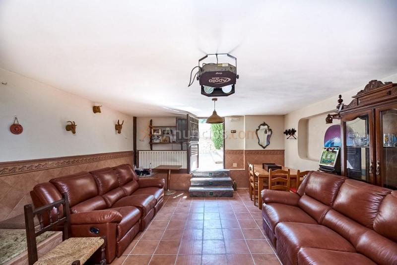 Adosado en venta en  Valdeastillas - Fuentezuelas, Jaén