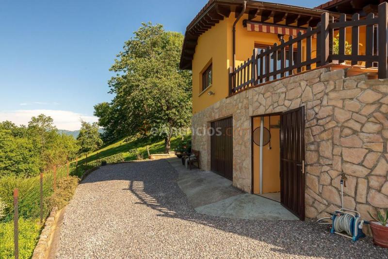 Adosado en venta en  Piloña