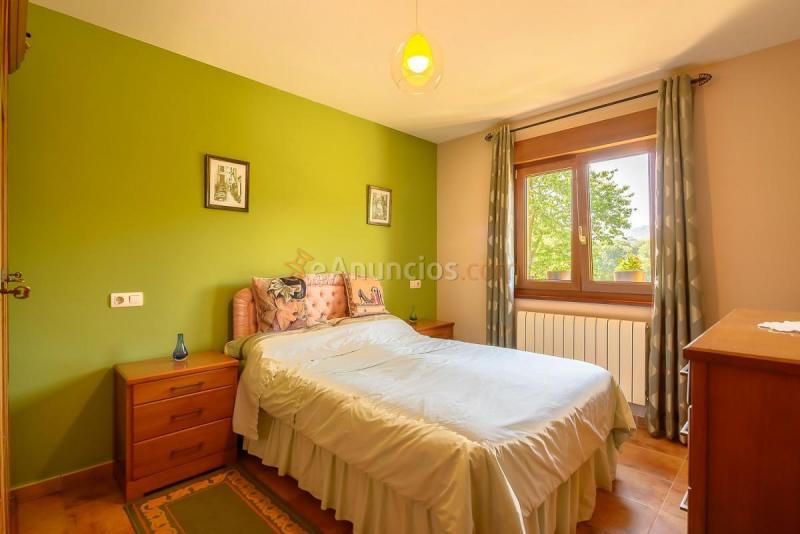 Adosado en venta en  Piloña