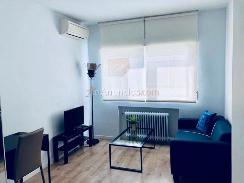 Loft en alquiler en Calle del Conde Duque, Centro, Madrid