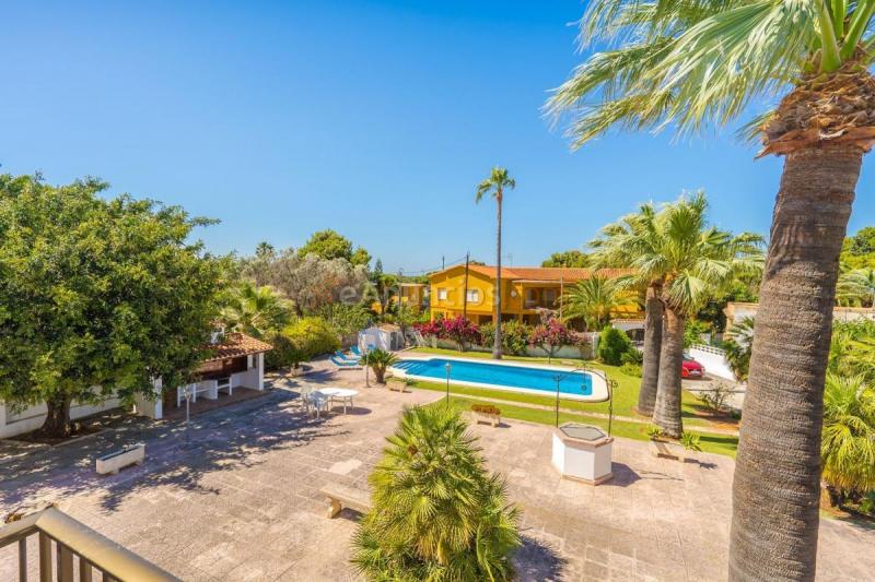 Adosado en venta en  Les RotesLas Rotas, Denia