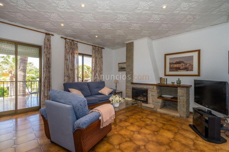 Adosado en venta en  Les RotesLas Rotas, Denia