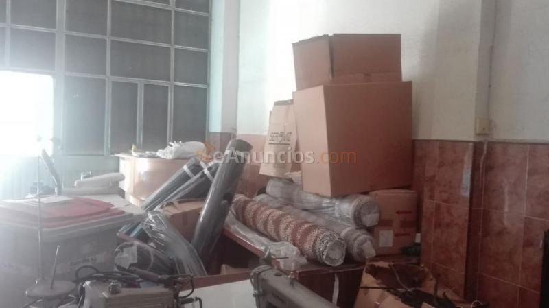 Local Comercial en venta en Calle Isabelita Usera, Usera, Madrid