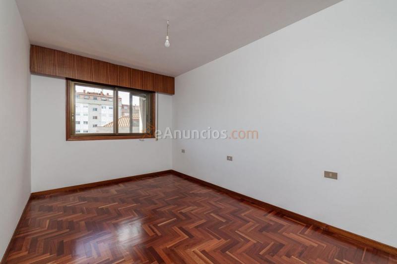 Apartamento en venta en  Centro urbano, Vigo