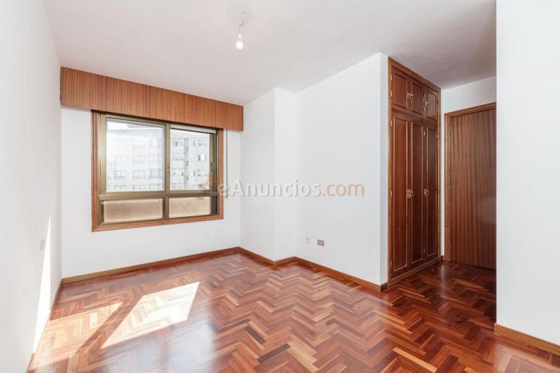 Apartamento en venta en  Centro urbano, Vigo