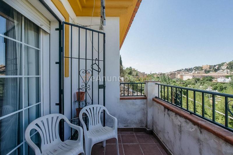 Adosado en venta en  Bola de Oro, Granada