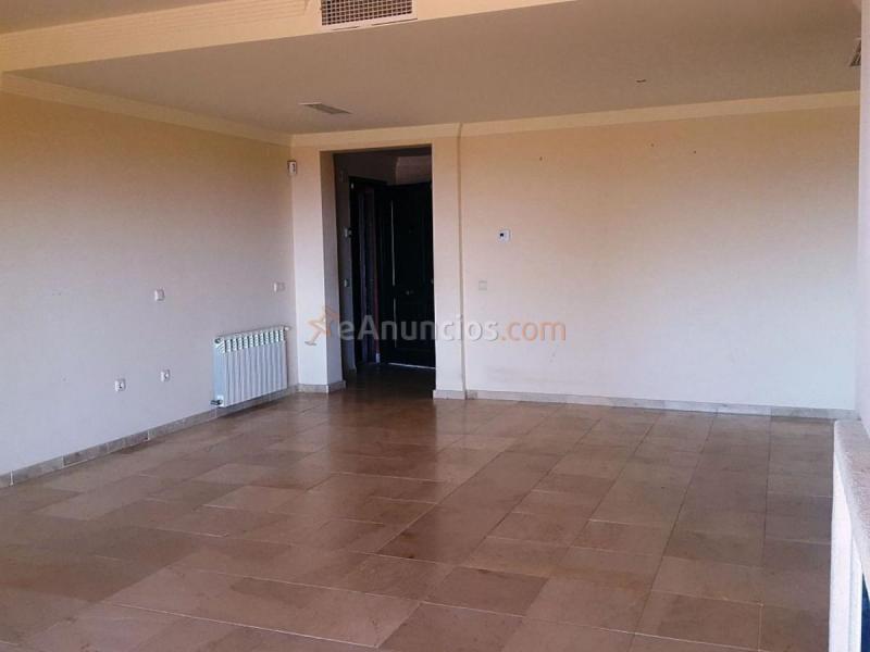 Apartamento en venta en Avenida del Rosario, Las Chapas-El Rosario, Marbella