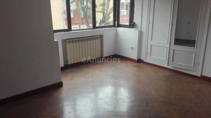 Apartamento en venta en Calle Fernando Díaz de Mendoza, Carabanchel, Madrid