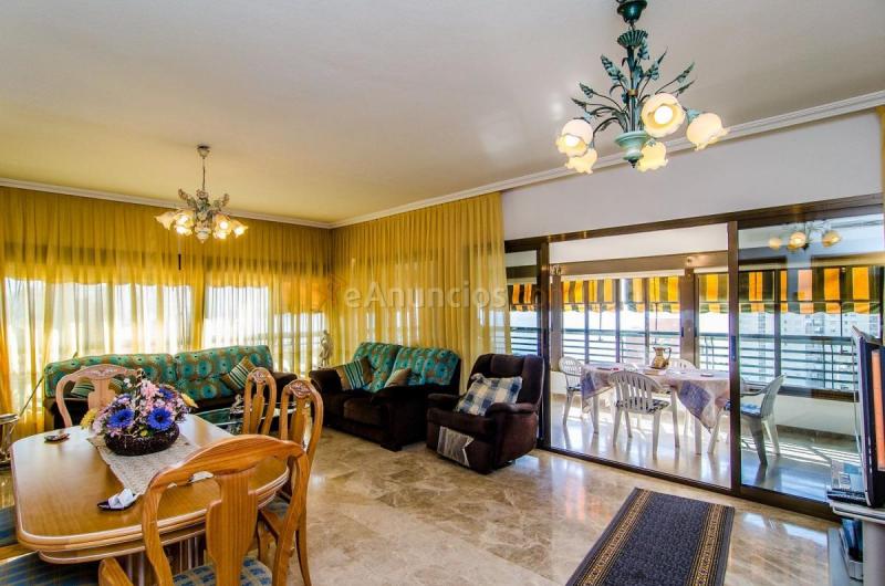 Apartamento en venta en  Cala de Finestrat, Finestrat