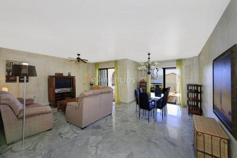 Casa en venta en Avenida Marina del Este, La Herradura, Almuñécar