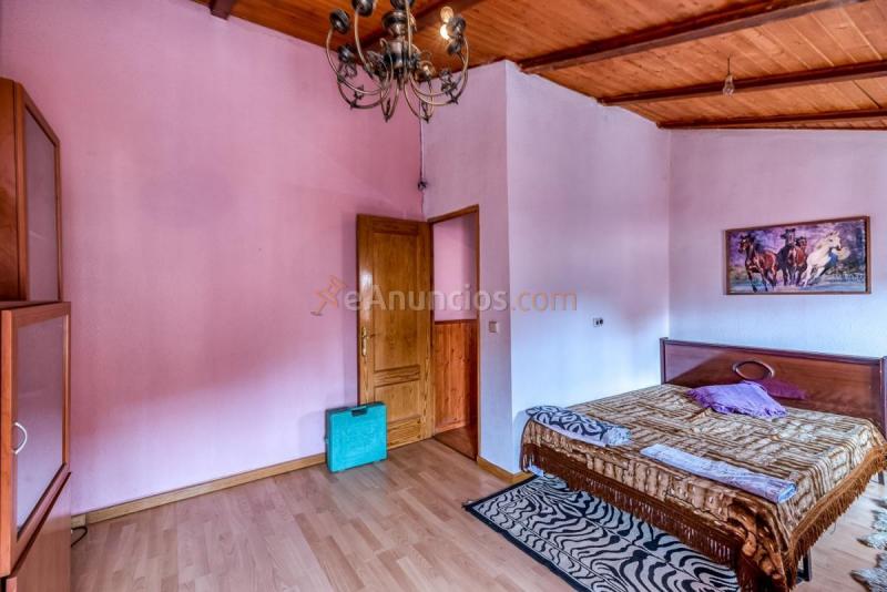 Adosado en venta en  Torrijo del Campo