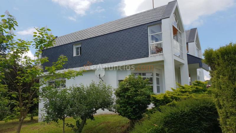 Adosado en venta en  Lugar Pedra, Teo