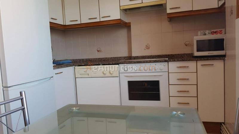 Apartamento en alquiler en Calle José de Escandón, Los Castros, Santander