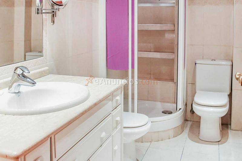 Apartamento en venta en  Ciudad Lineal, Madrid