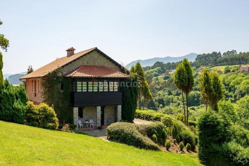 Adosado en venta en  Lastres