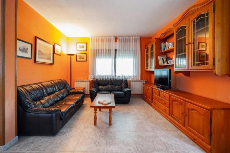 Adosado en venta en  Uceda