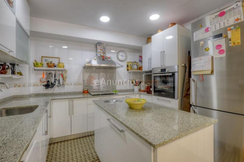 Adosado en venta en  Centre, Sant Quirze del Valls