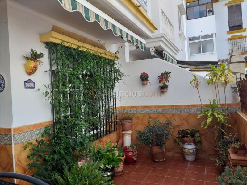 Casa en venta en  Paseo Marítimo de Levante, Torre del Mar