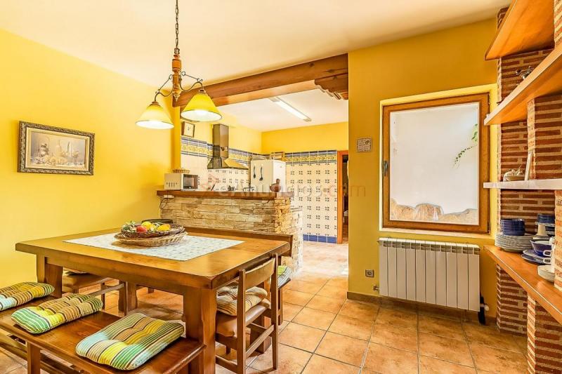 Adosado en venta en  Navas de Oro